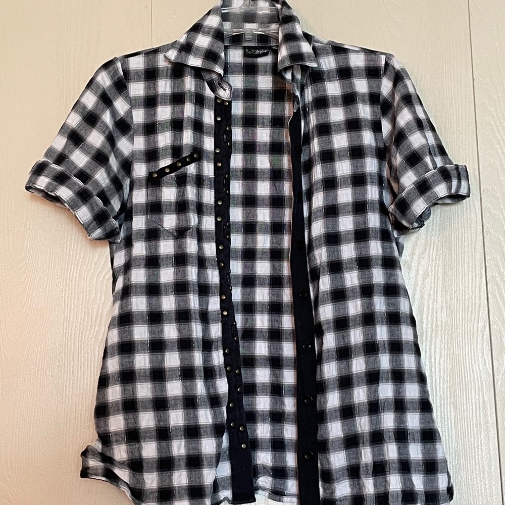 Daytrip Button-Up Collared Top